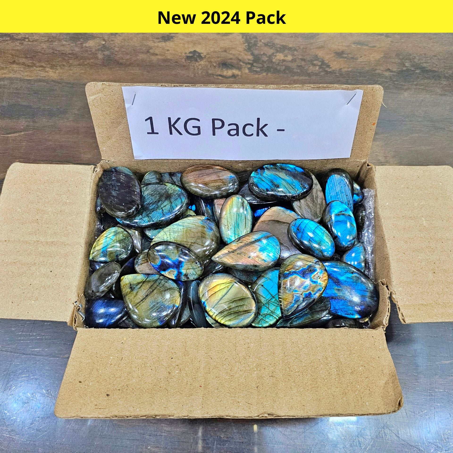 Wholesaleđ„ Labradorite Cabochons V2.0 | Flashy High quality slabs 1-4"Inches | 80-100 pcs - The LabradoriteKing