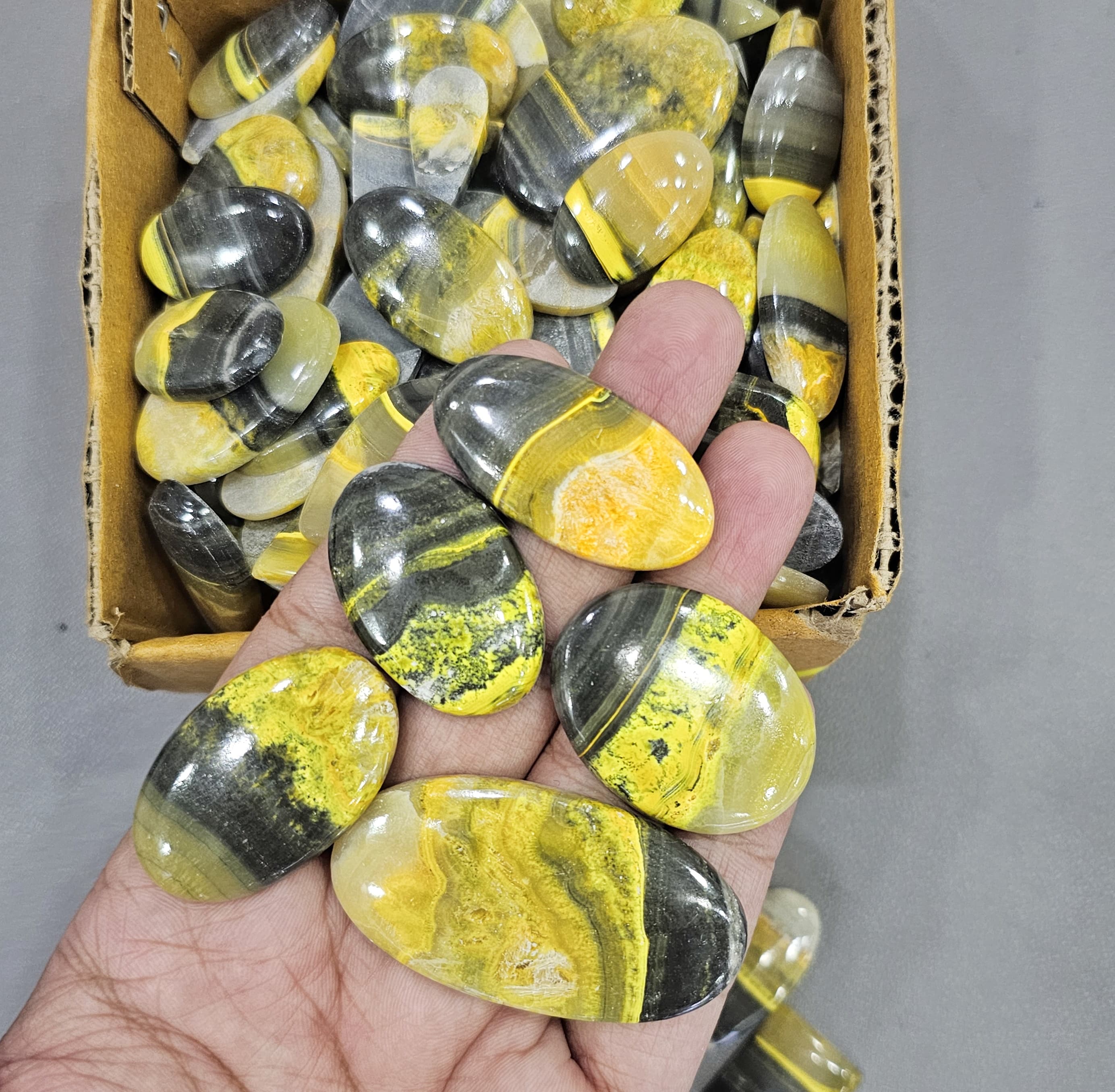 500 Gram/ 1Kg of Indonesian Bumblebee Jasper | 1 Inches to 3 Inches| 90-110 Pcs approx - The LabradoriteKing