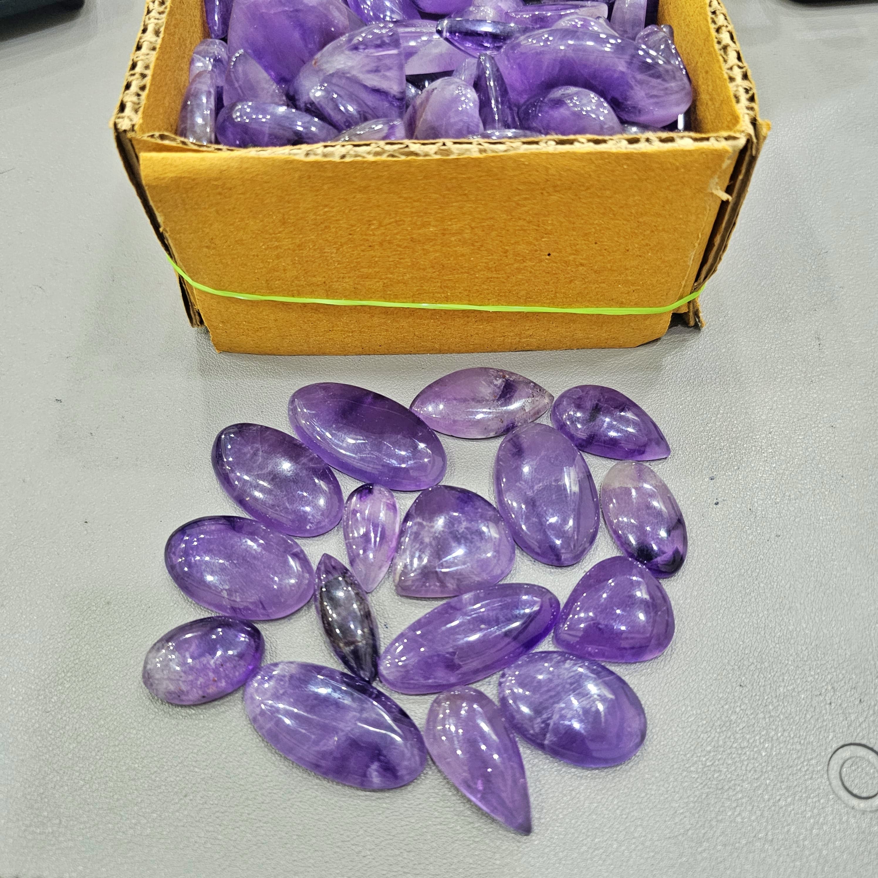 500 Gram box Amethyst Trapiche and Lace | 1"-2" Inches Approx 30-40 pcs - The LabradoriteKing