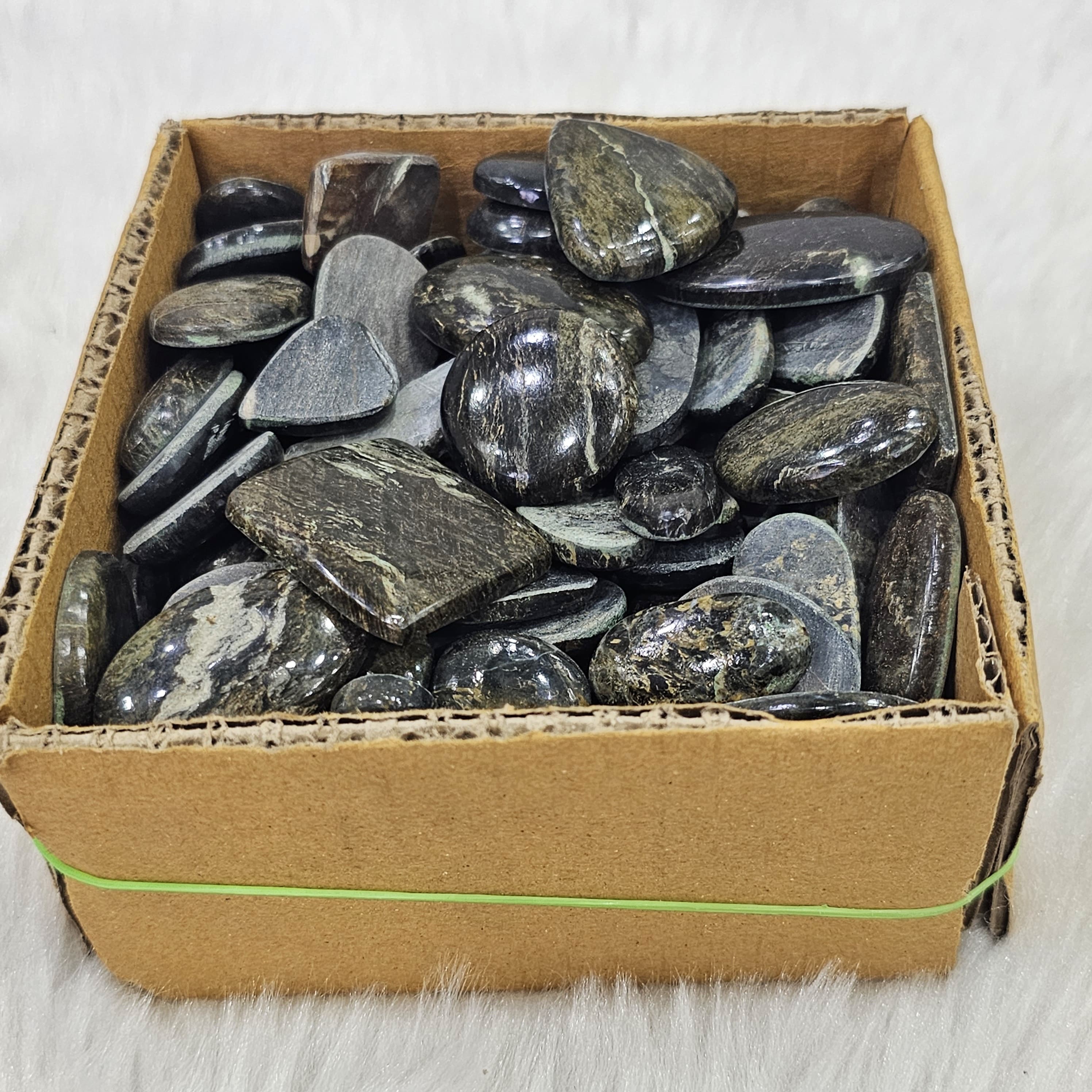 500 Gram Obsidian Martix Cabochons | 40-50 Pcs | 1" to 3" Inches - The LabradoriteKing