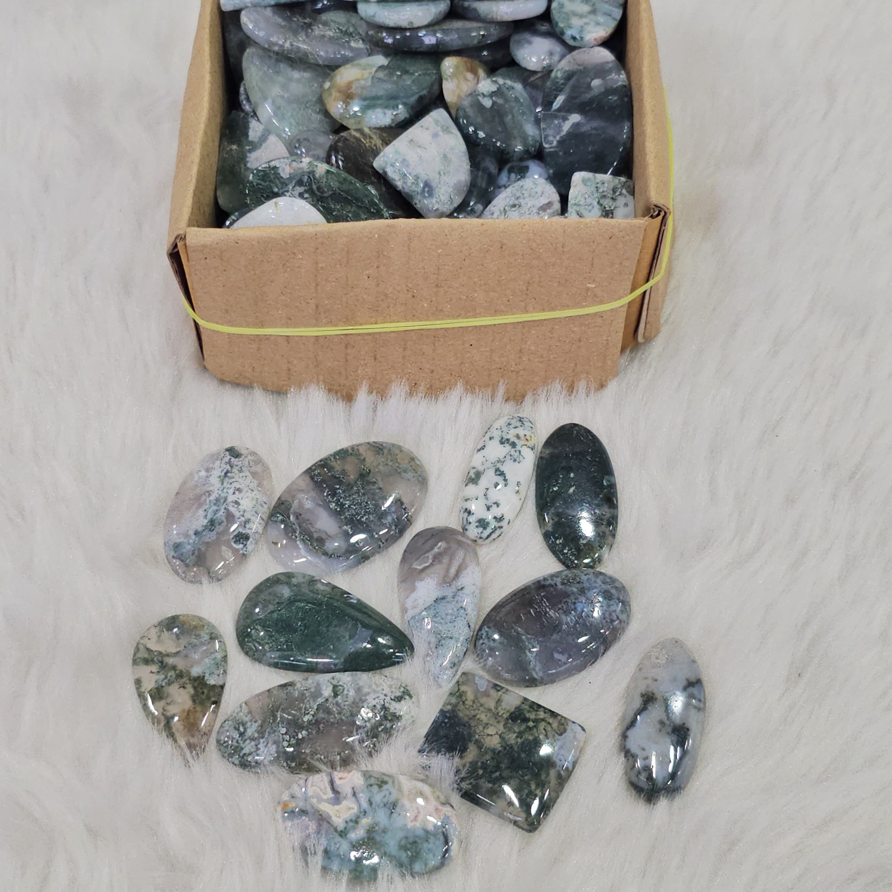 500Gram/1KG Moss Agate Cabochons | 80-100 Pcs | 1" to 3" Inches - The LabradoriteKing