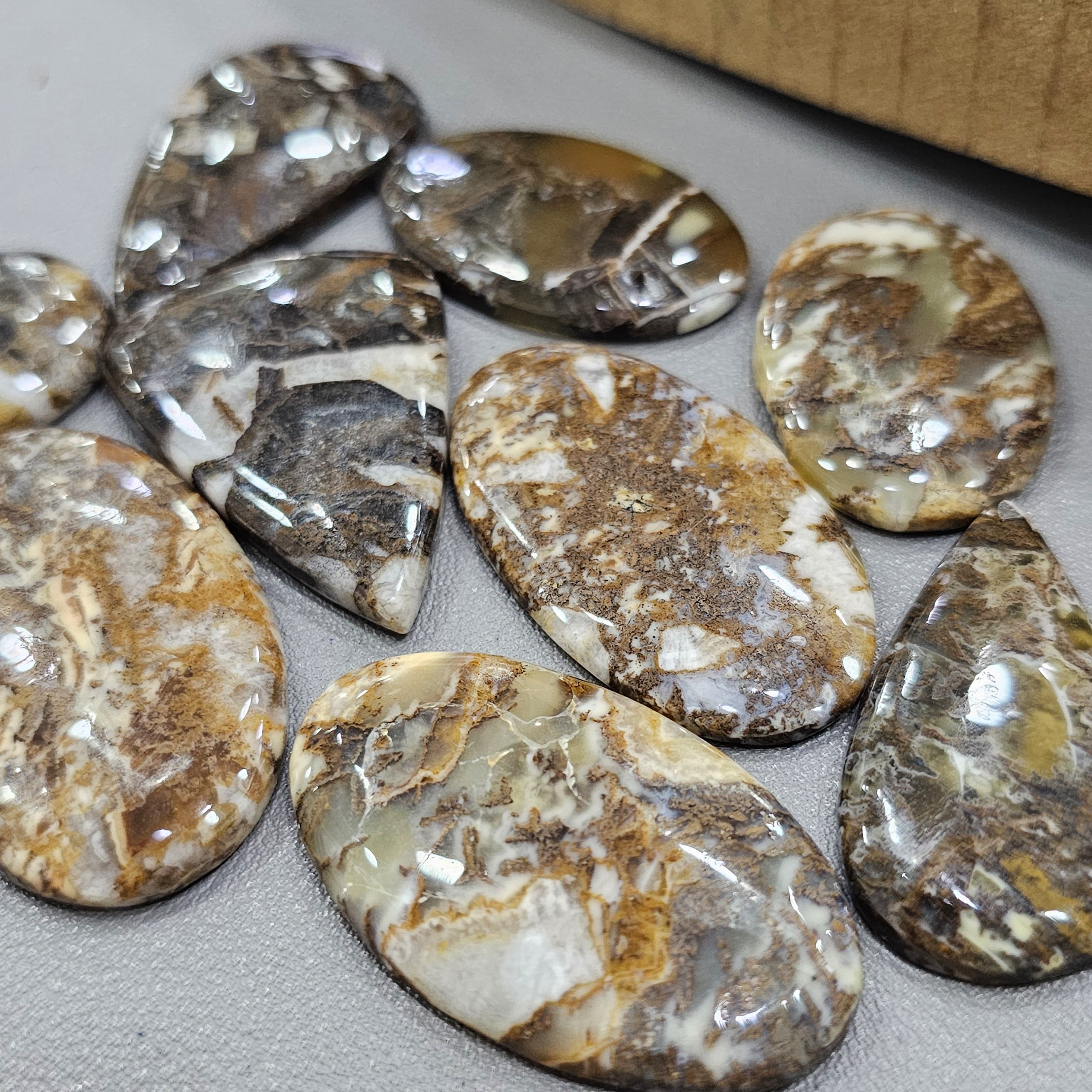500 Grams/1KG Turkish Jasper Cabochons Cabochon | 1" to 2" Inches | 80-110Pcs - The LabradoriteKing