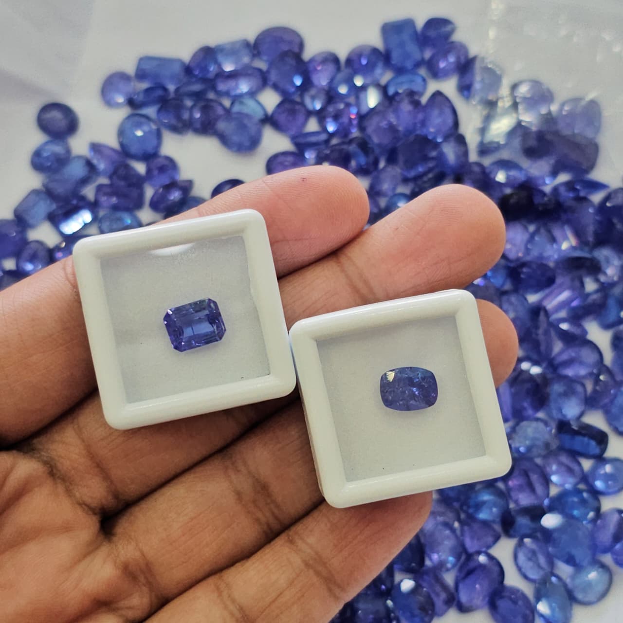 1Pcs Natural Tanzanite Faceted | Included | 9-10mm