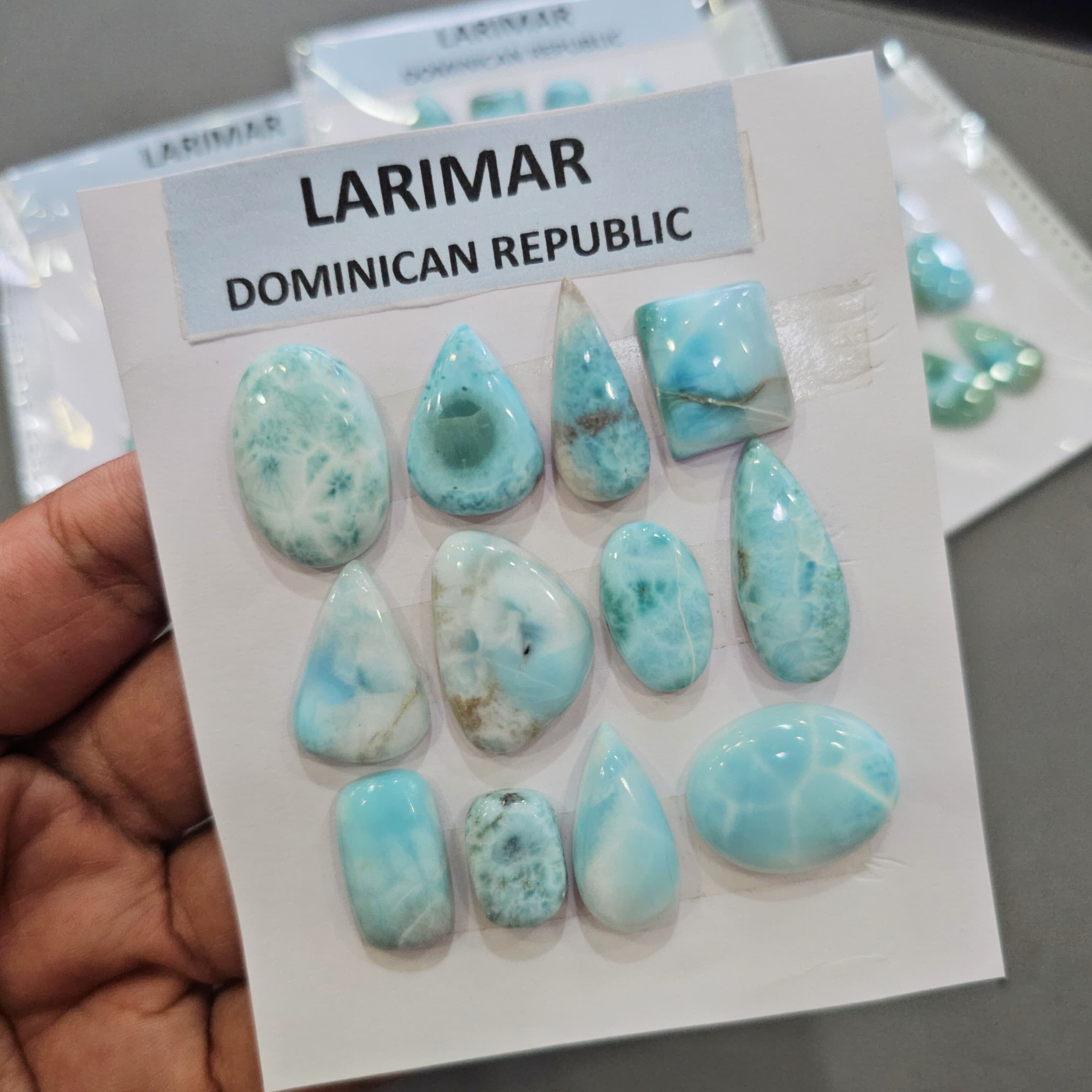 1 Card of Larimar form Dominican Republic | 12 Pcs | 10–30mm - The LabradoriteKing