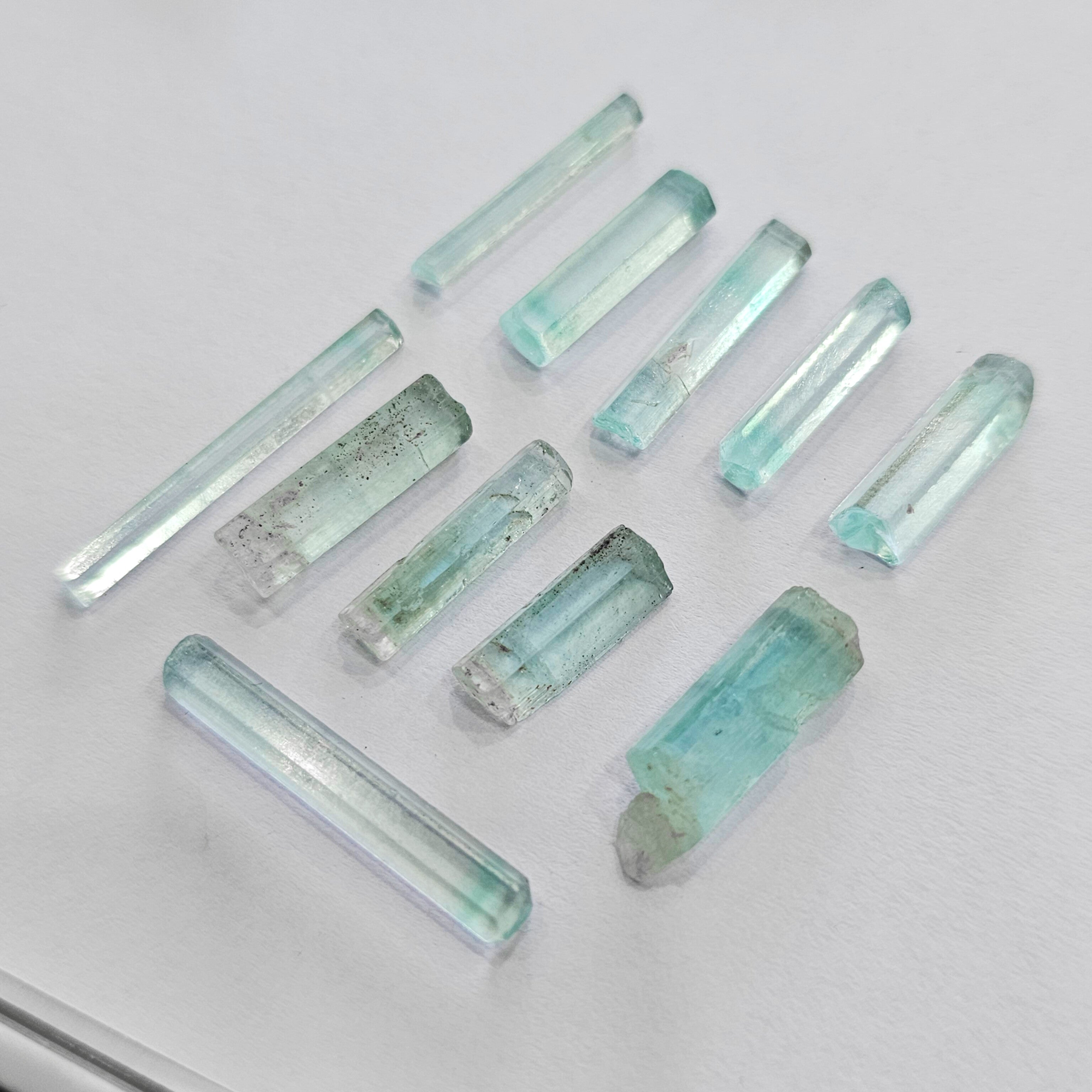 10 Pcs of Natural Emerald Nigeria|10-22mm long - The LabradoriteKing