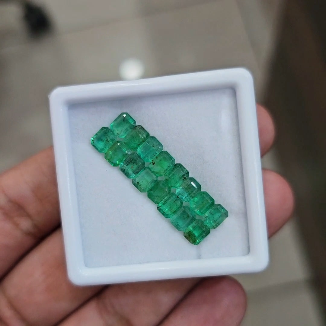 16pcs Of Natural Emerald Faceted | 5x4mm| Rectangle - The LabradoriteKing