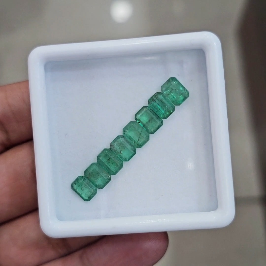 8pcs Of Natural Emerald Faceted | 7x5mm| Rectangle - The LabradoriteKing