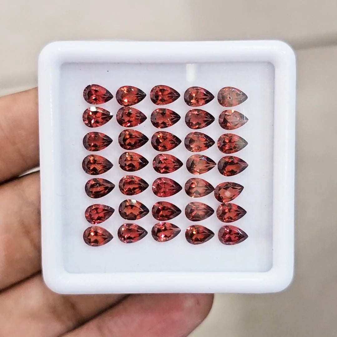 35pcs Natural Mozambique Cherry Garnet Faceted | Pear | Size: 6x4mm - The LabradoriteKing