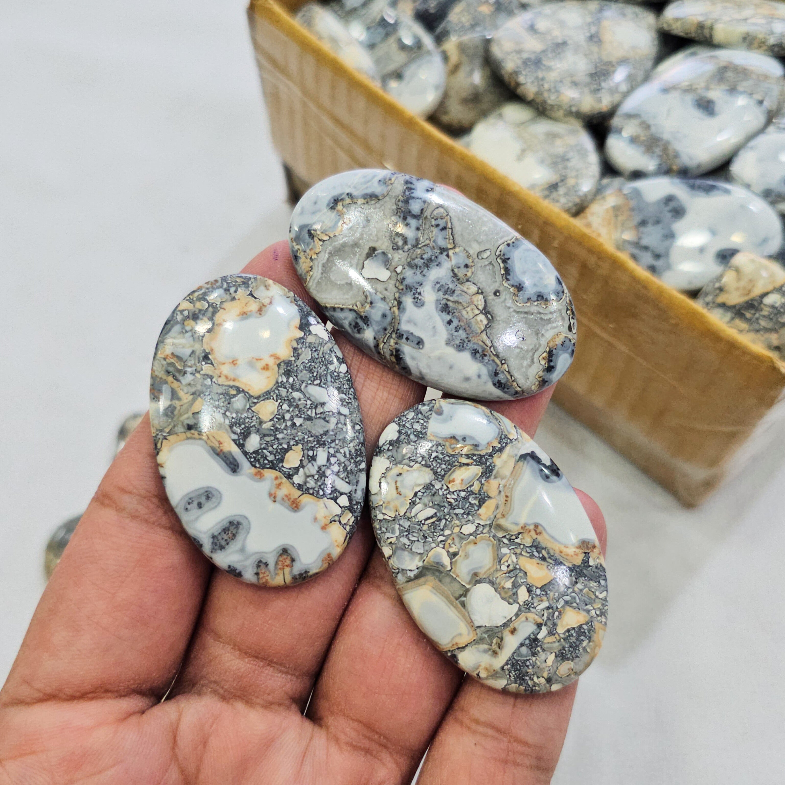 500 Grams Natural Gray Maligano Jasper Gemstones | 30-50 Pcs (Approx.) | 20–45mm - The LabradoriteKing