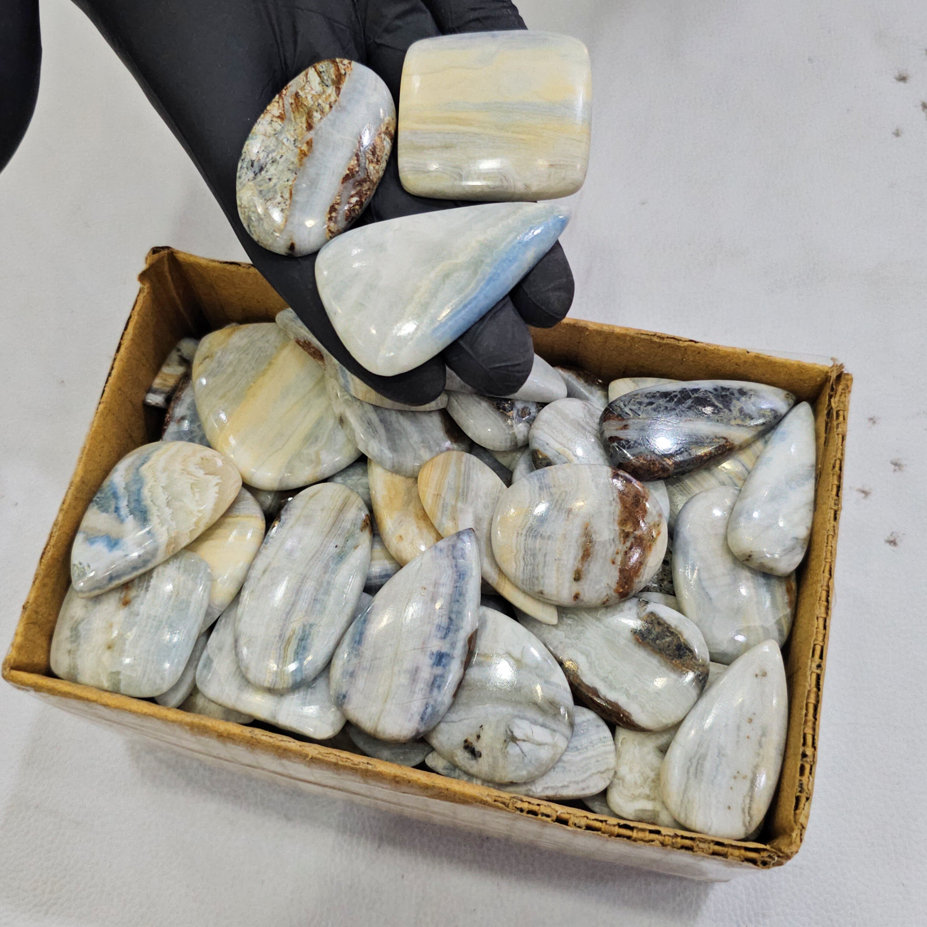 500 Grams Natural Blue Scheelite Jasper Gemstones | 40-50 Pcs (Approx.) | 15–45mm - The LabradoriteKing