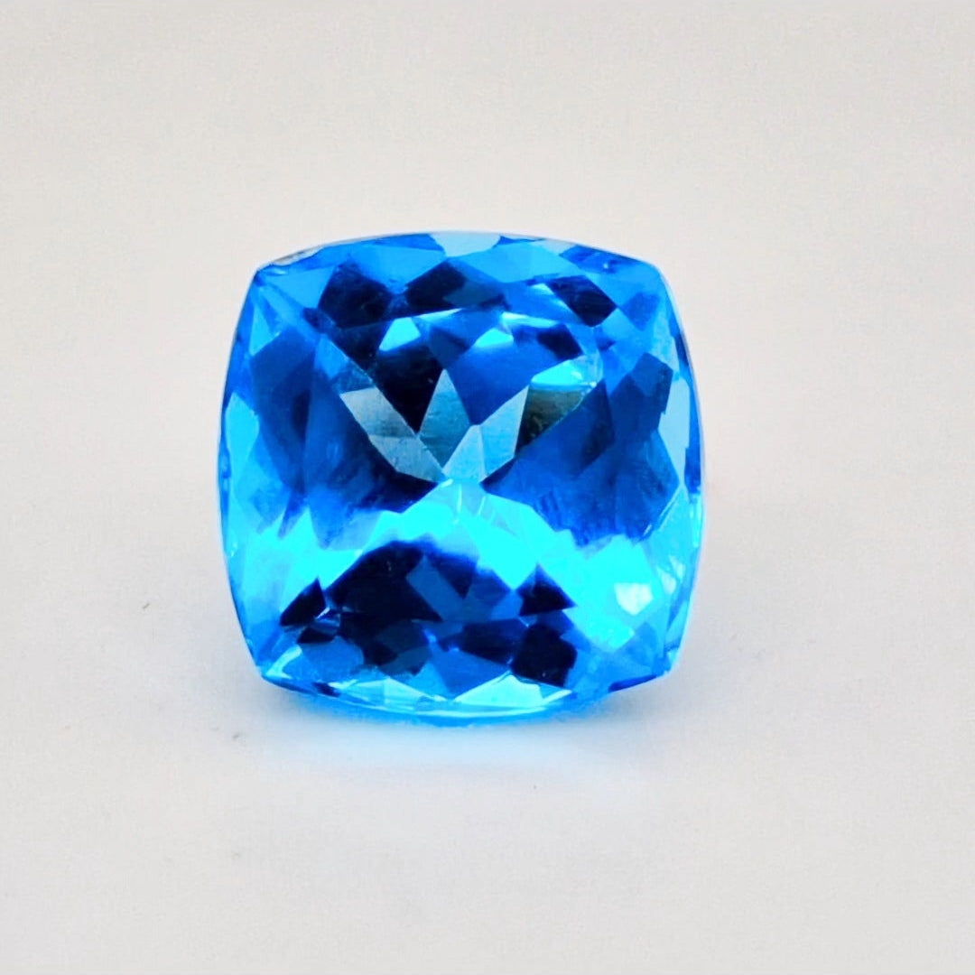 Natural Swiss Blue Topaz Faceted | Square | 13mm - The LabradoriteKing
