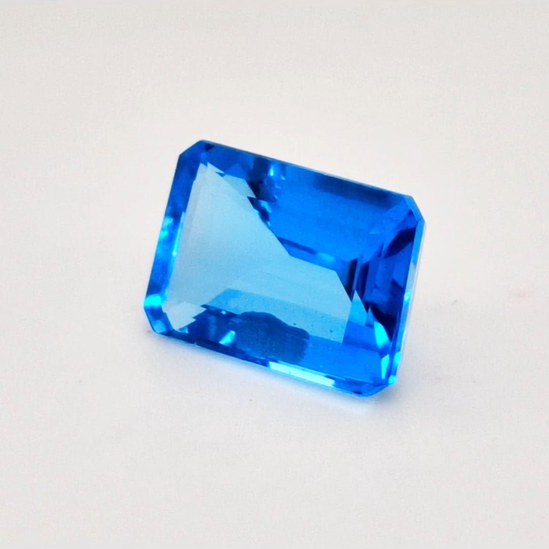 Natural Swiss Blue Topaz Faceted | Rectangle | 14x10mm - The LabradoriteKing