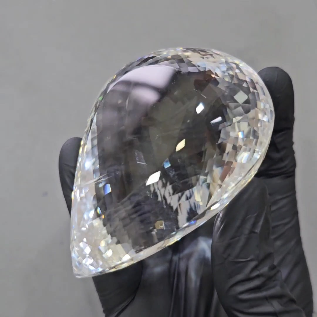 1537Cts | Natural Jambo Clear Quartz Faceted | Pear | 84x69mm - The LabradoriteKing