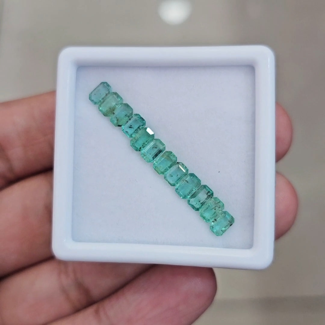 12 pcs Of Natural Emerald Faceted | 4x3mm| Rectangle - The LabradoriteKing
