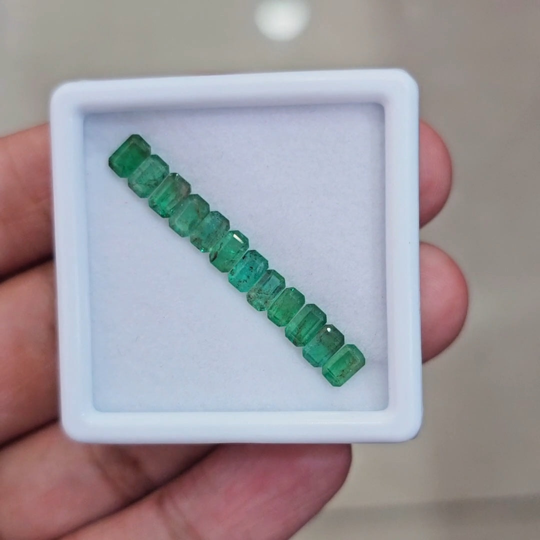 12 pcs Of Natural Emerald Faceted | 5x3mm| Rectangle - The LabradoriteKing