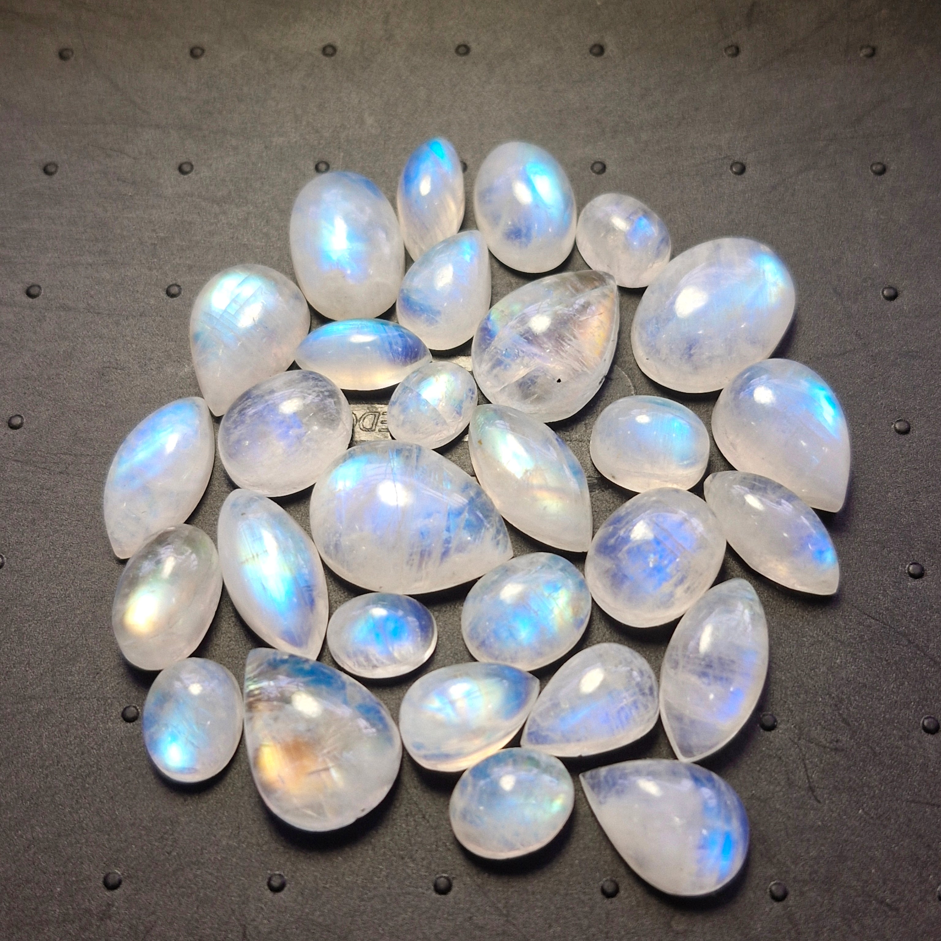 29Pcs Natural Rainbow Moonstone Cabochons | 9-18mm | Shape: Mix - The LabradoriteKing