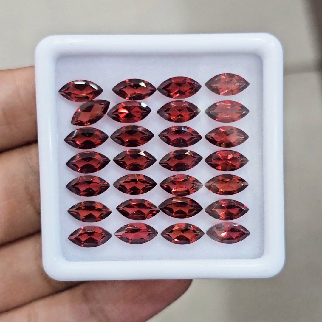 28pcs Natural Mozambique Cherry Garnet Faceted | Marquise | Size: 9x4mm - The LabradoriteKing