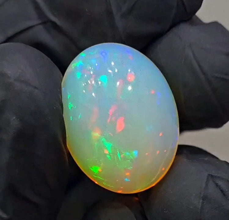 Natural Ethiopian Opal Cabochon Multi Fire | Oval| Size: 21x17mm | 18 Cts - The LabradoriteKing