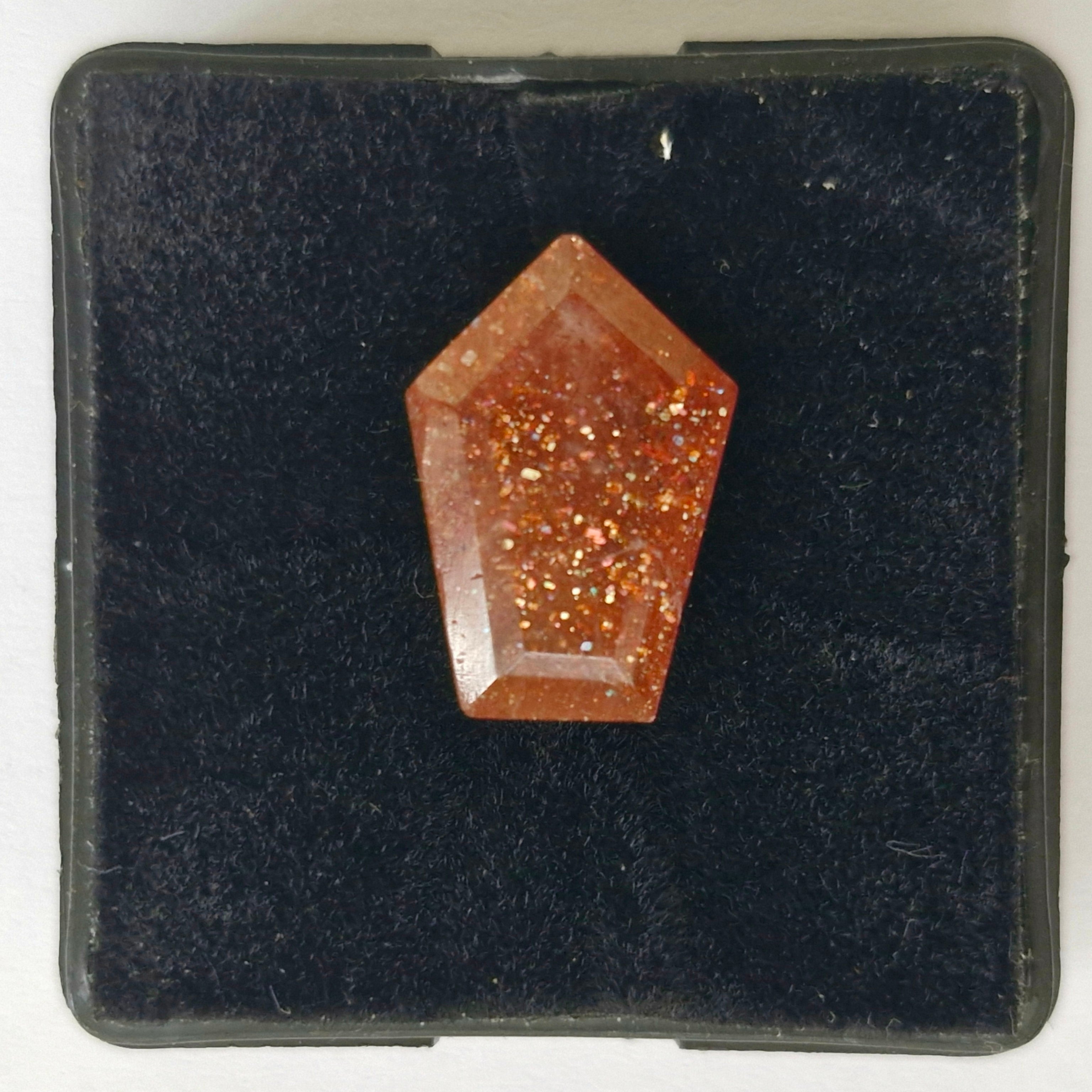 1 Pcs Natural Sunstone Faceted | Fancy Shape | Size: 13-19mm - The LabradoriteKing
