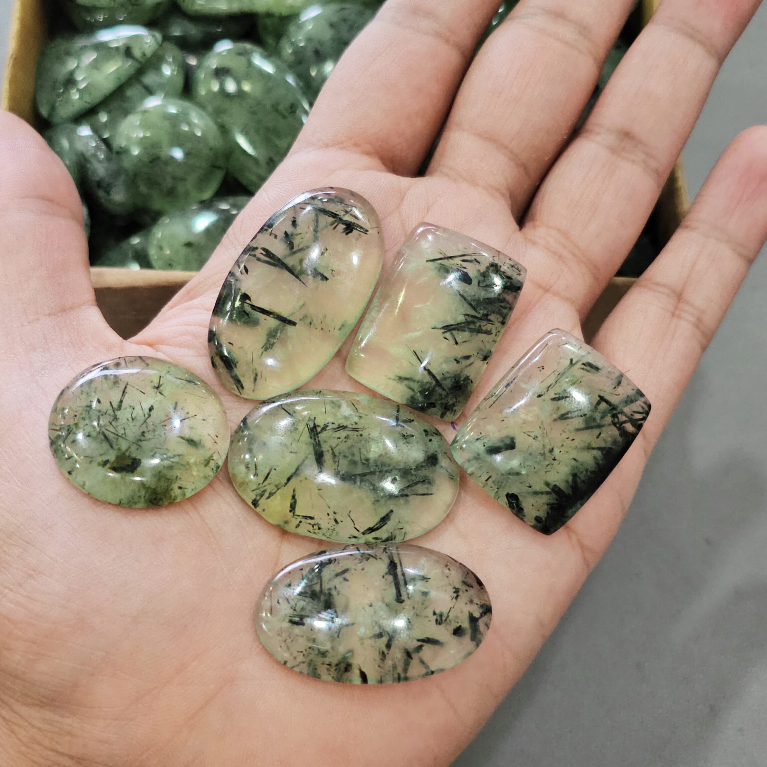 500Gram of Prehnite Cabochons | 50-60 Pcs |25-40mm - The LabradoriteKing