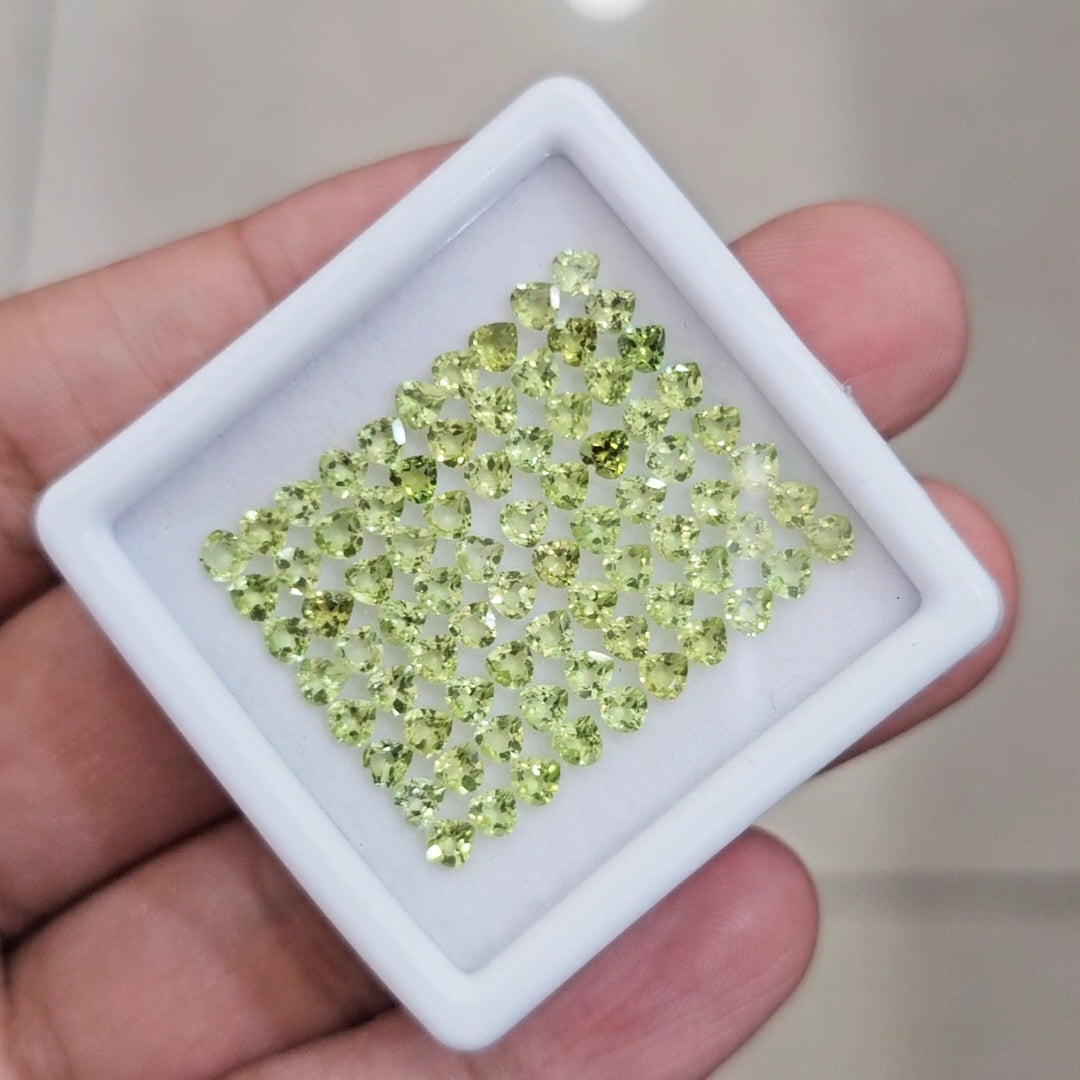 80 Pcs of Natural Peridot Faceted | Heart | Size: 3mm
