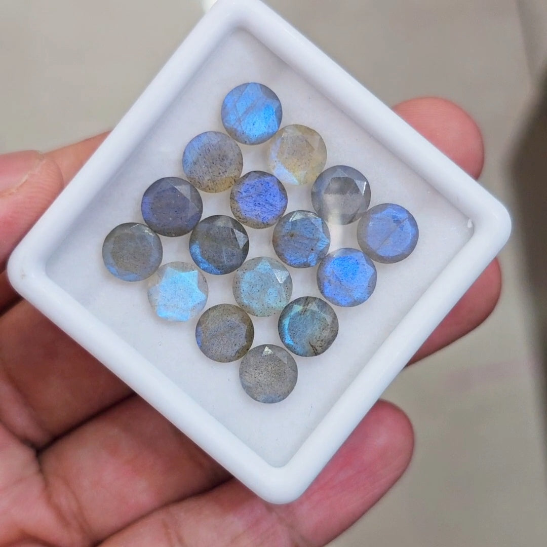 16 Pcs of Natural Labradorite Faceted | Round | Size:8mm