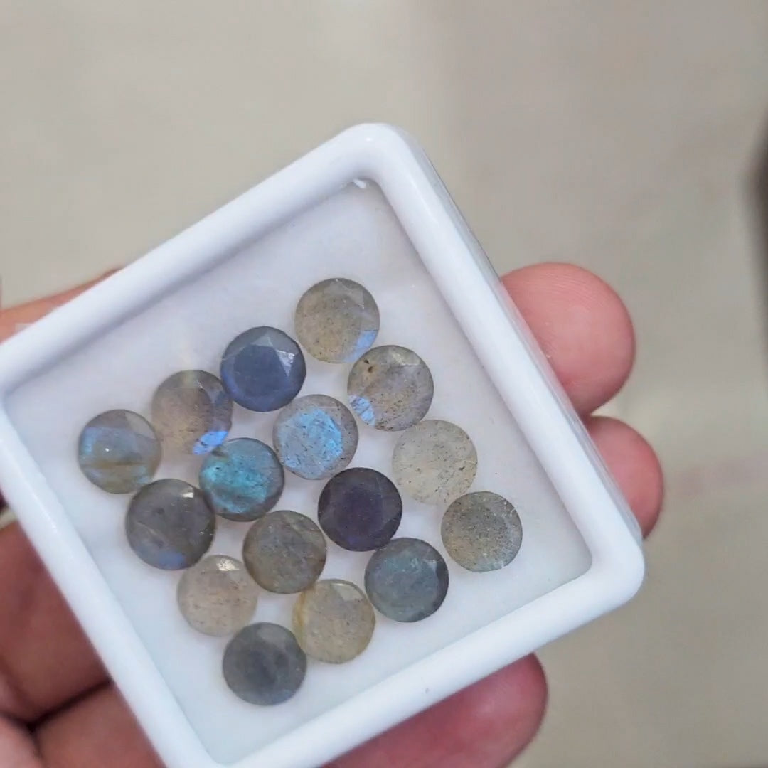 16 Pcs of Natural Labradorite Faceted | Round | Size:8mm