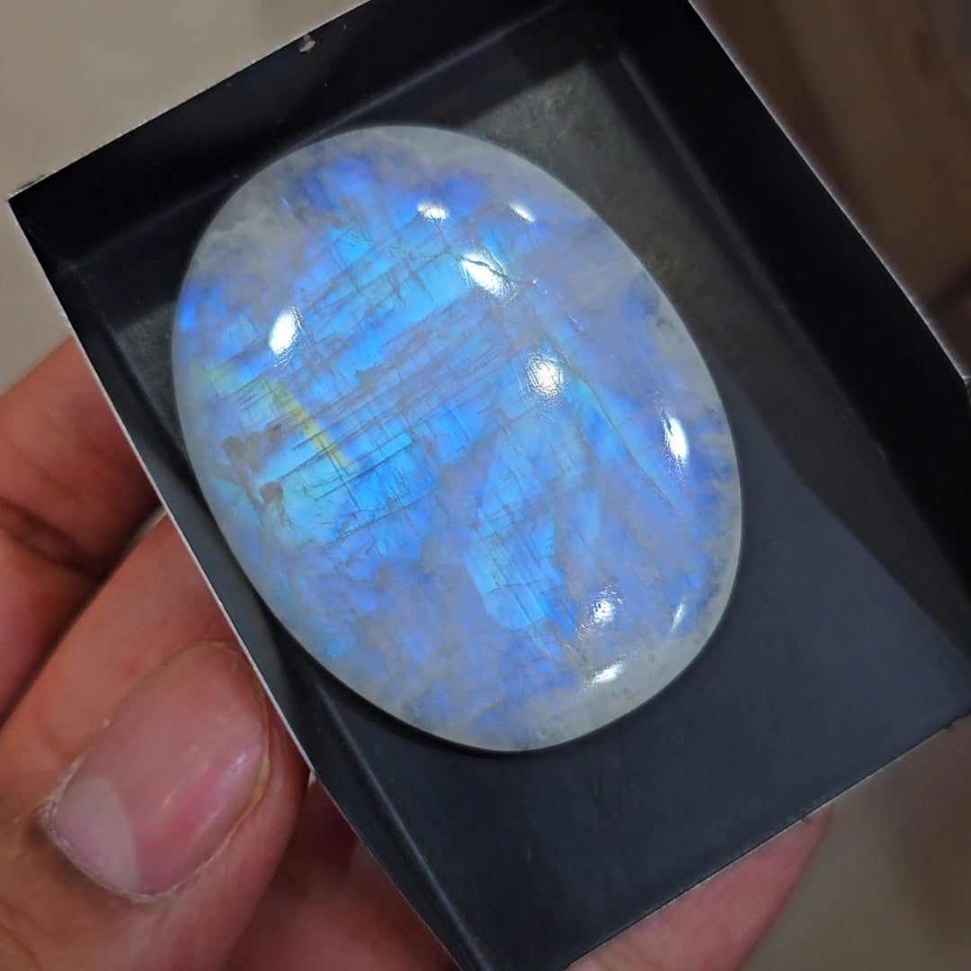 1 Pcs Natural Rainbow Moonstone Cabochons |41x53mm | Shape: Oval