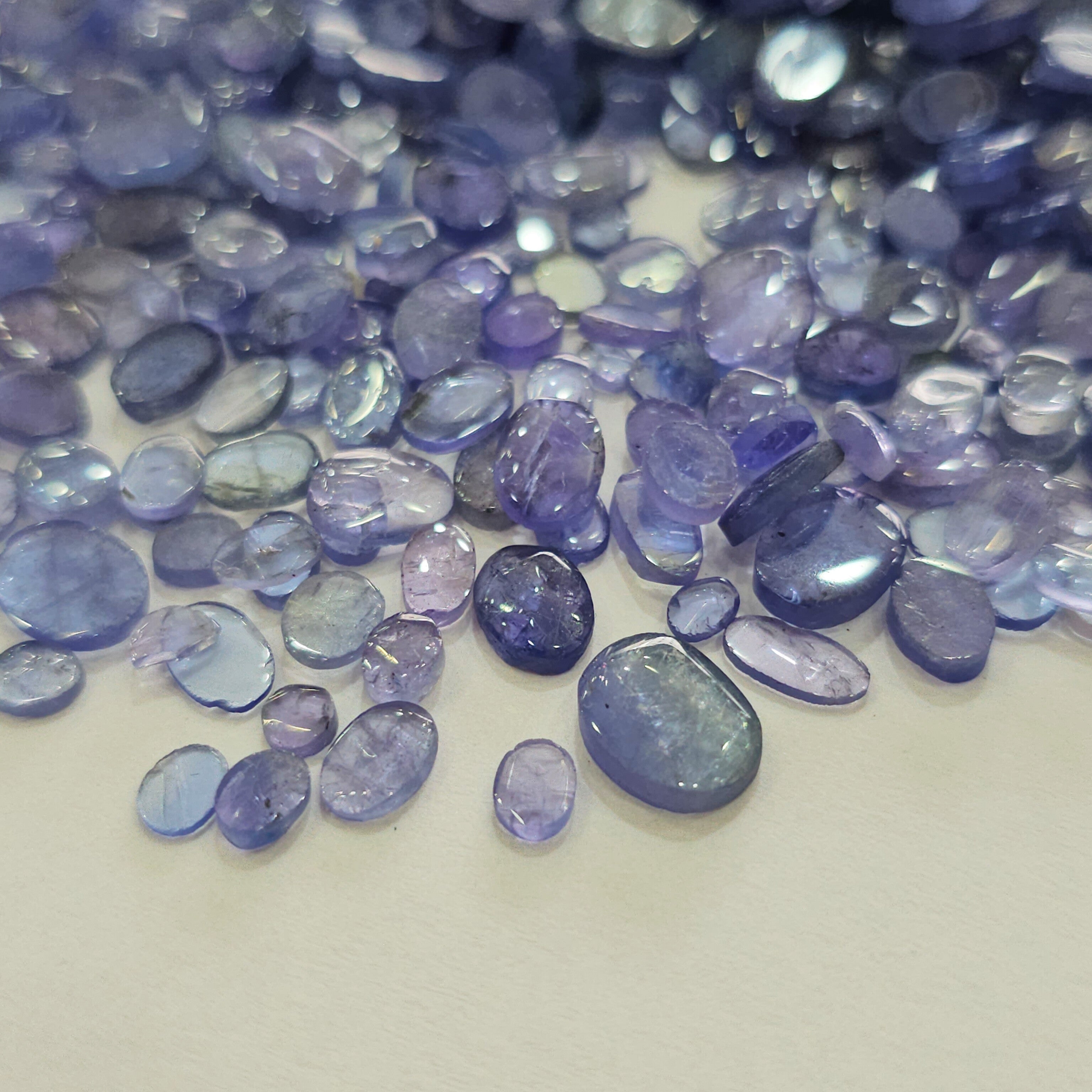 200 Carats Natural Unheated Tanzanite Polished Slices | 4–10mm | 320–350 Pieces