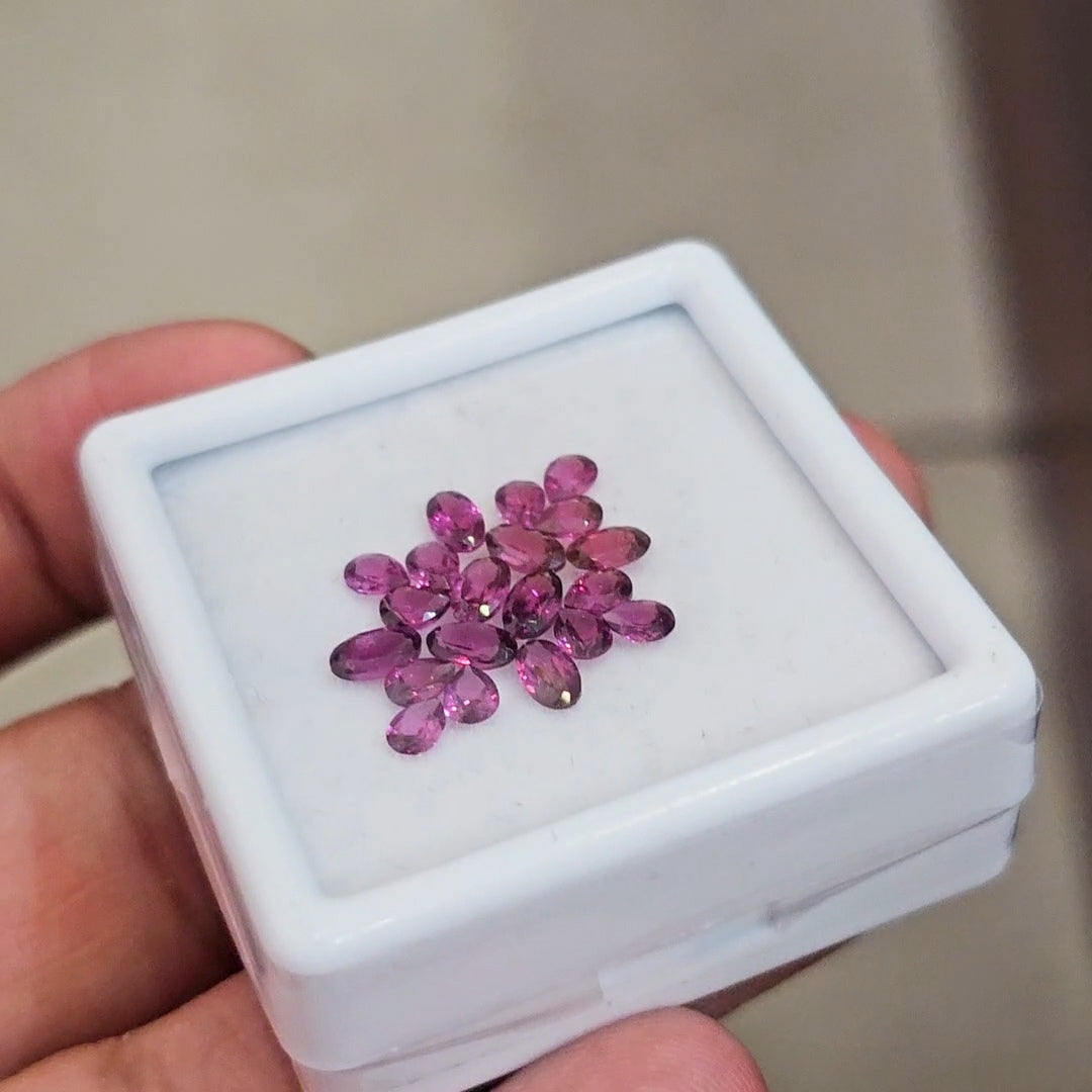 20 Pcs of Natural Rhodolite Garnet Faceted | Pear & Oval | Size: 4-5mm