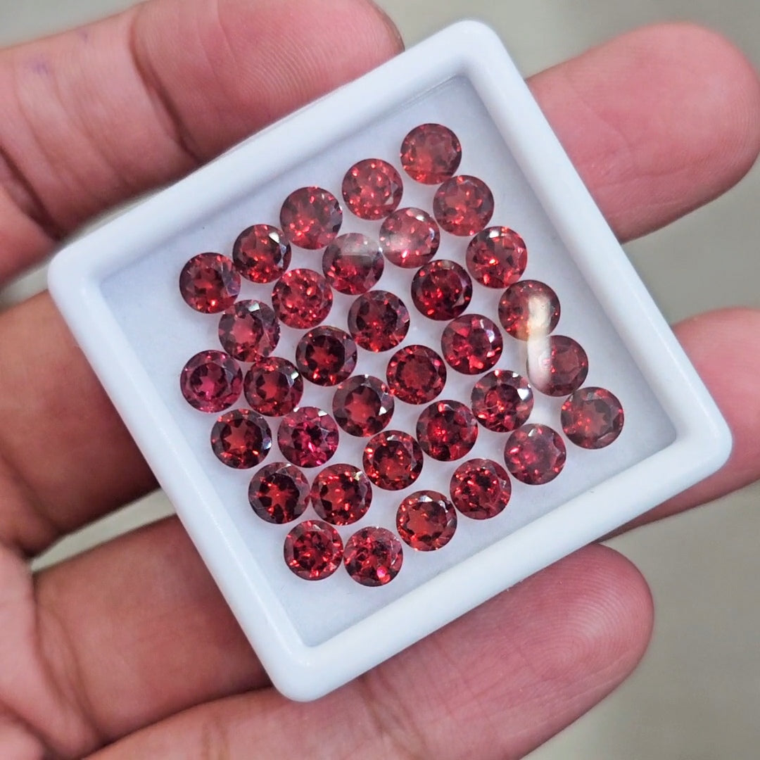 34 pcs Natural Mozambique Garnet Faceted | Round | Size: 5mm