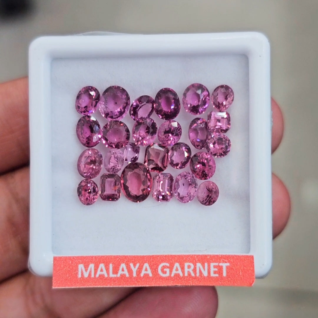 25 Pcs of Natural Malaya Garnet Faceted | Mix | Size: 4-6mm