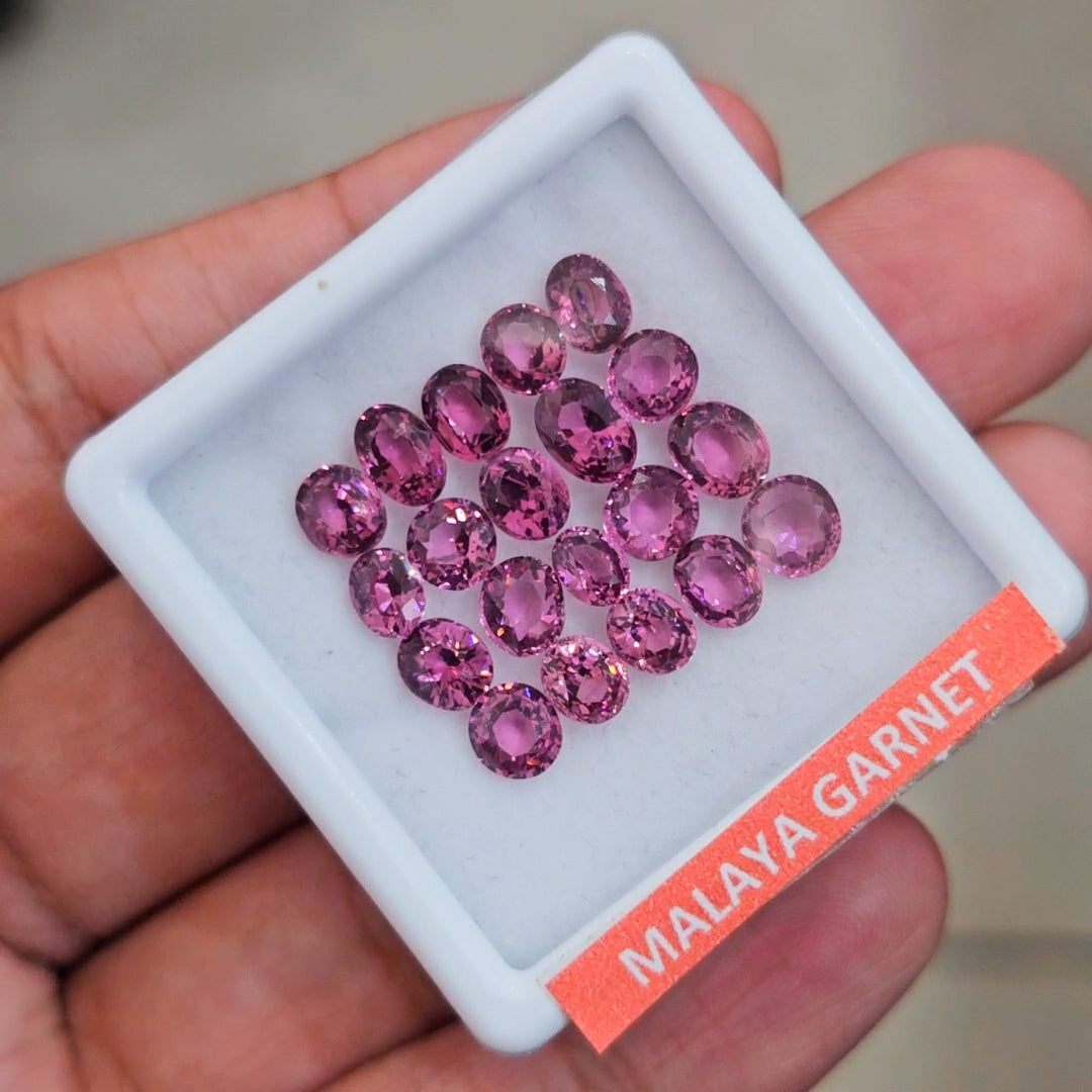 15 Pcs of Natural Malaya Garnet Faceted | Mix | Size: 5-6mm