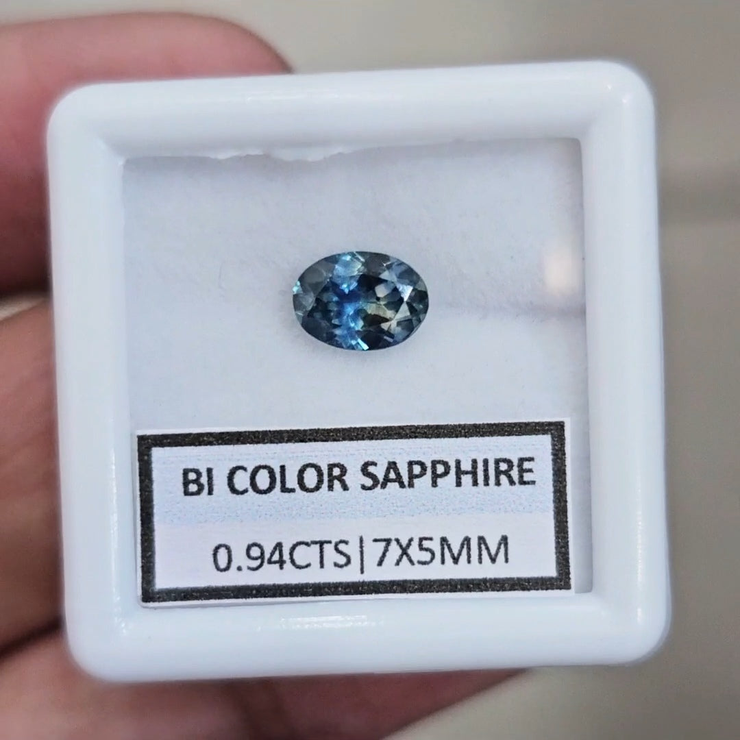 0.94cts Natural Bi Color Australian Teal Sapphire | 7x5mm| Oval | Unheated