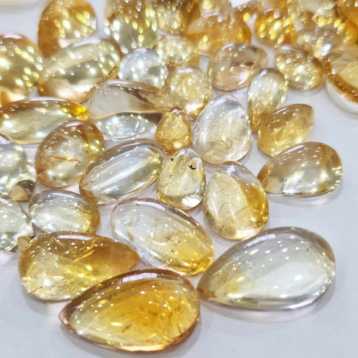 500Cts of Natural Unheated Citrine Cabochon | 12–28mm | Mixed Shapes | 20–30 Pcs