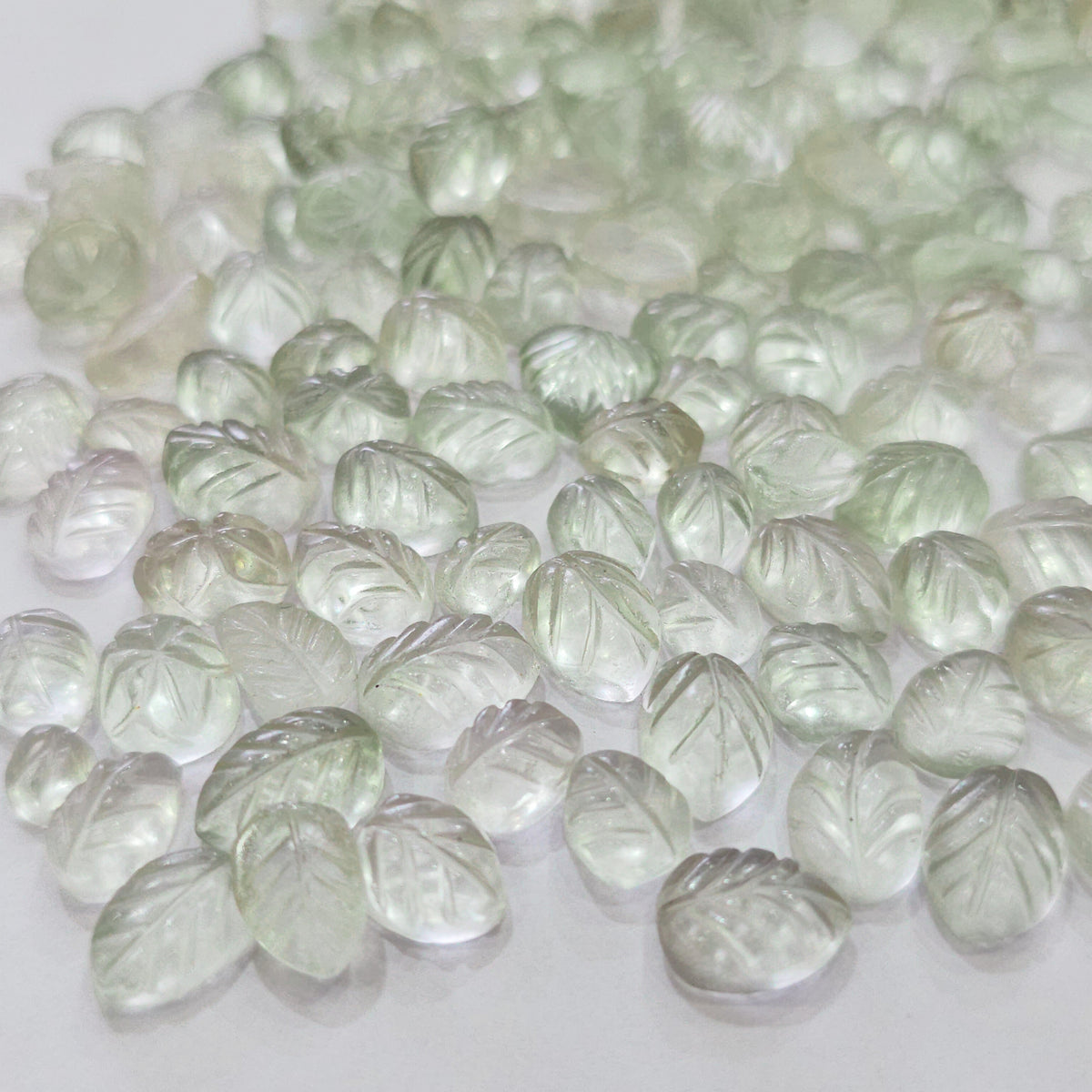 500Cts of Natural Prasiolite Carved Leaf| 170–190 Pcs | 6–13mm - The LabradoriteKing