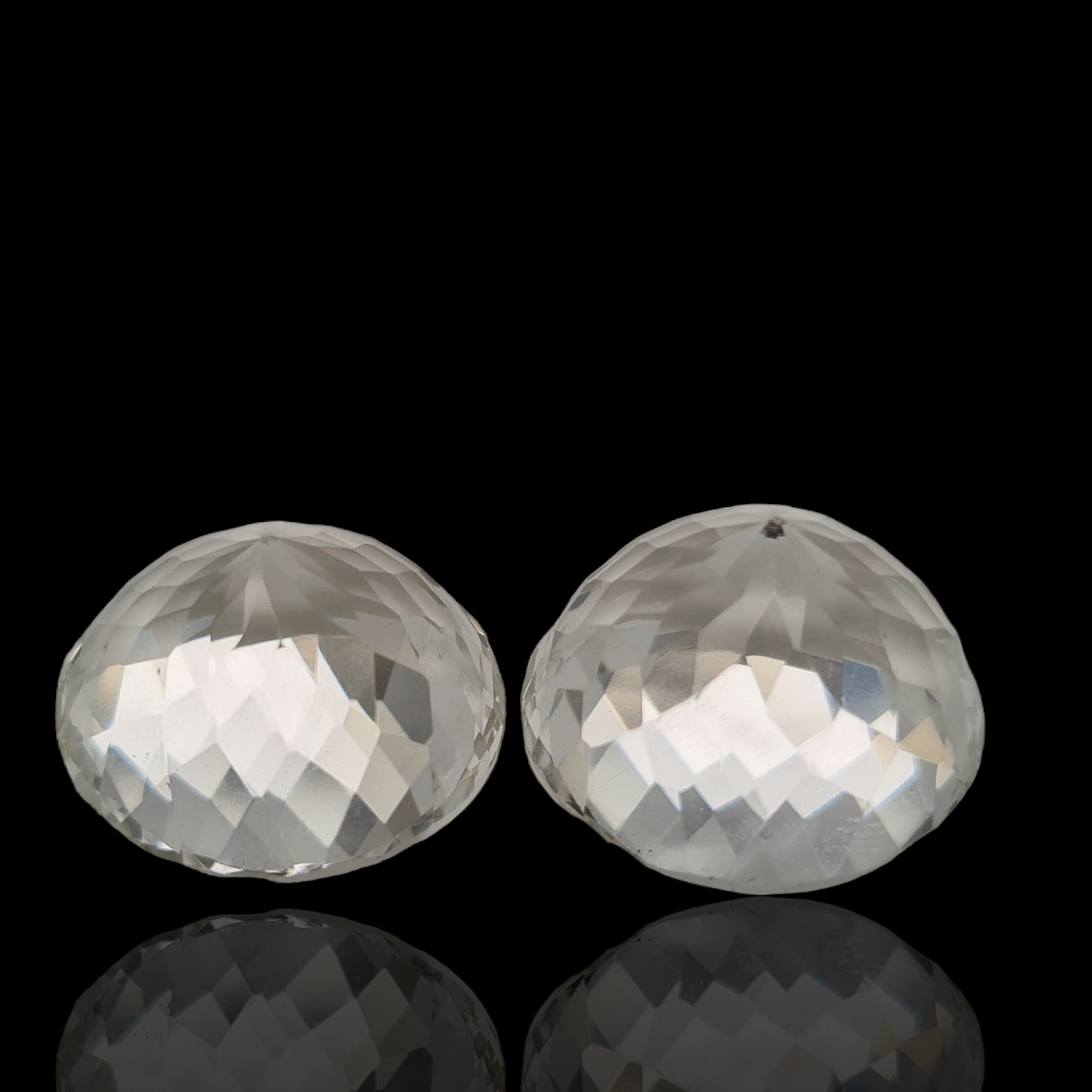 Natural 1 pair Faceted White Topaz: Shape: Round | Size:20mm - The LabradoriteKing