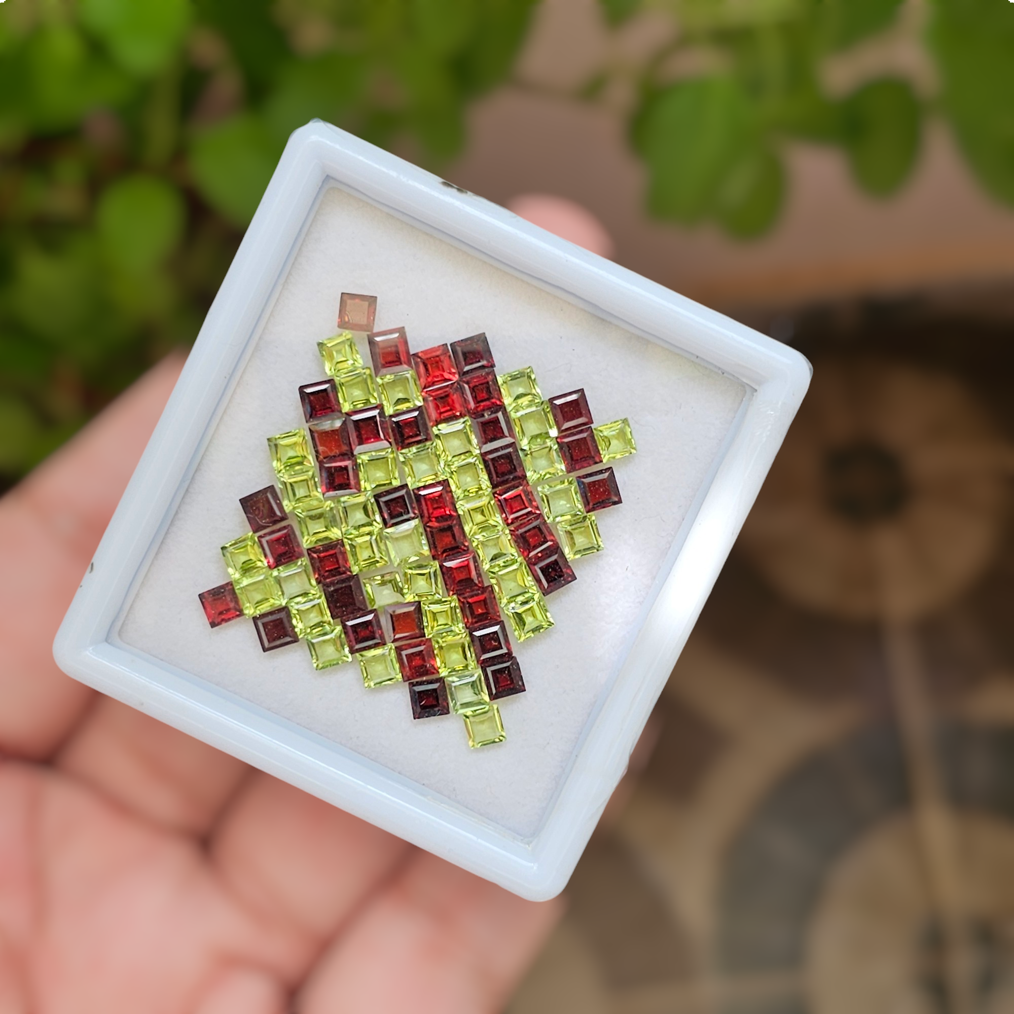 71 Pcs Of Natural  Garnet & Peridot Faceted | Shape: Square | Size: 4mm - The LabradoriteKing