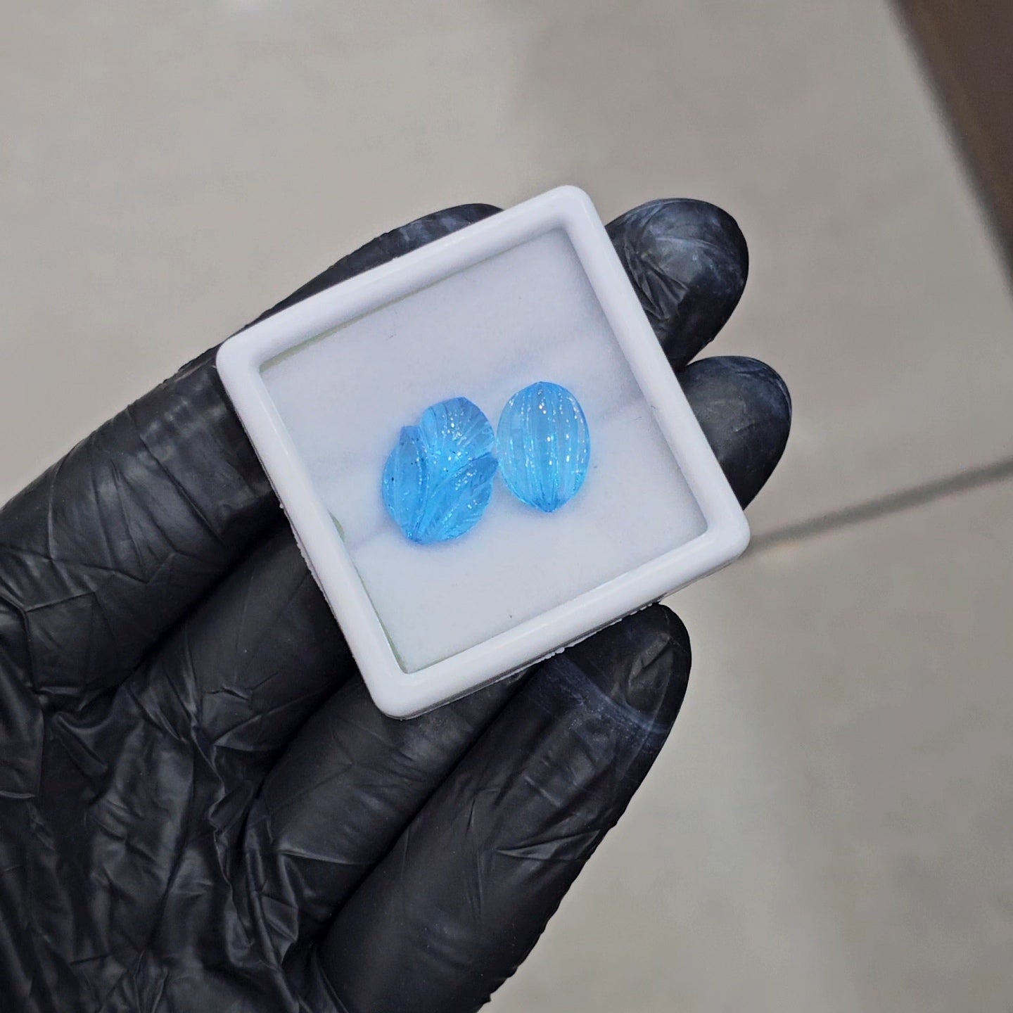 2 Pcs of Natural Blue Topaz Carvcd Cut | Leaf | Size: 13-15mm - The LabradoriteKing