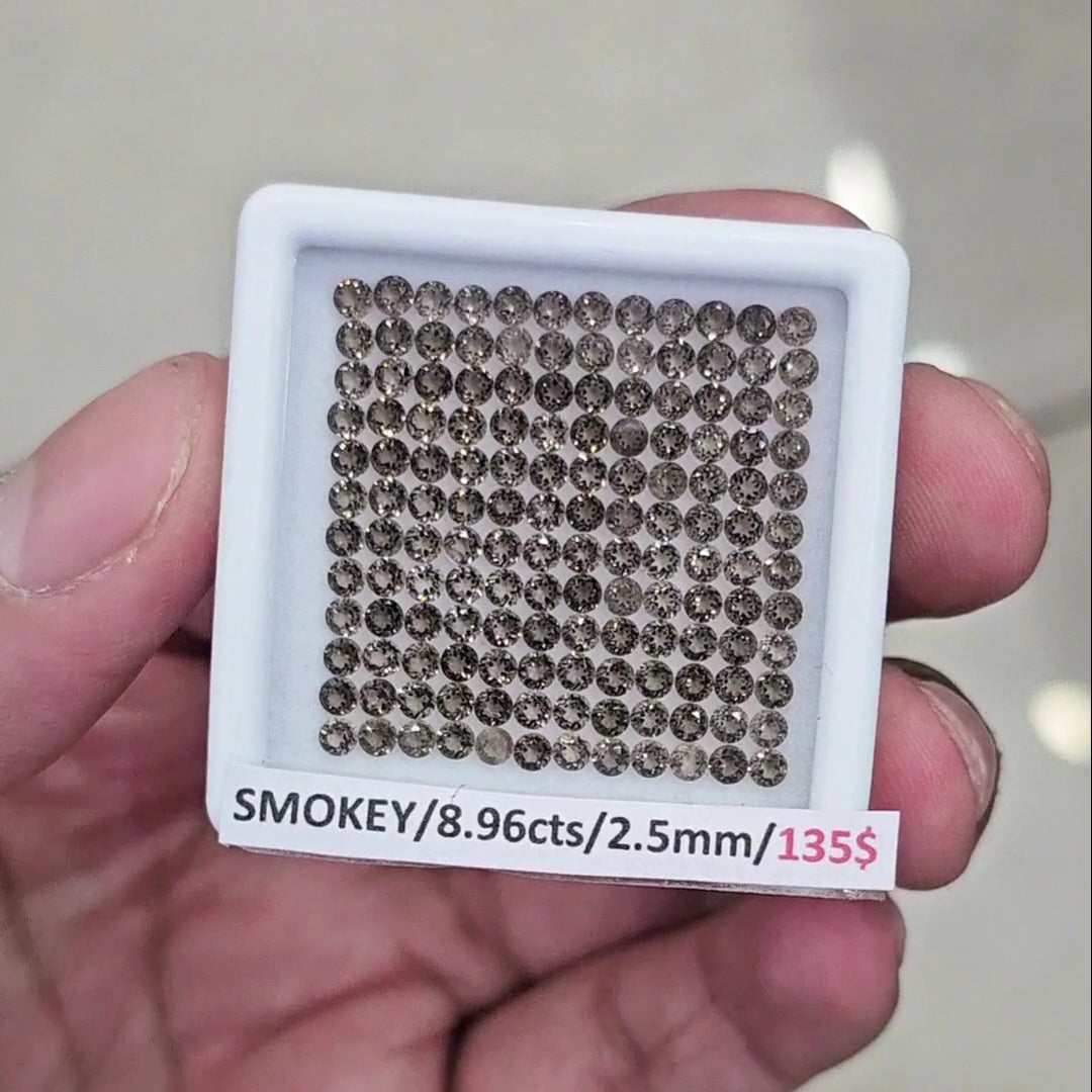 144 Pcs of Natural Smoky Quartz Round Cut | Round | Size: 2.5mm - The LabradoriteKing