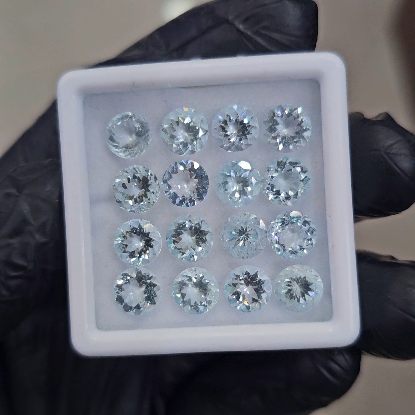 16Pcs of Natural Aquamarine Faceted  | Round | Size: 7mm - The LabradoriteKing