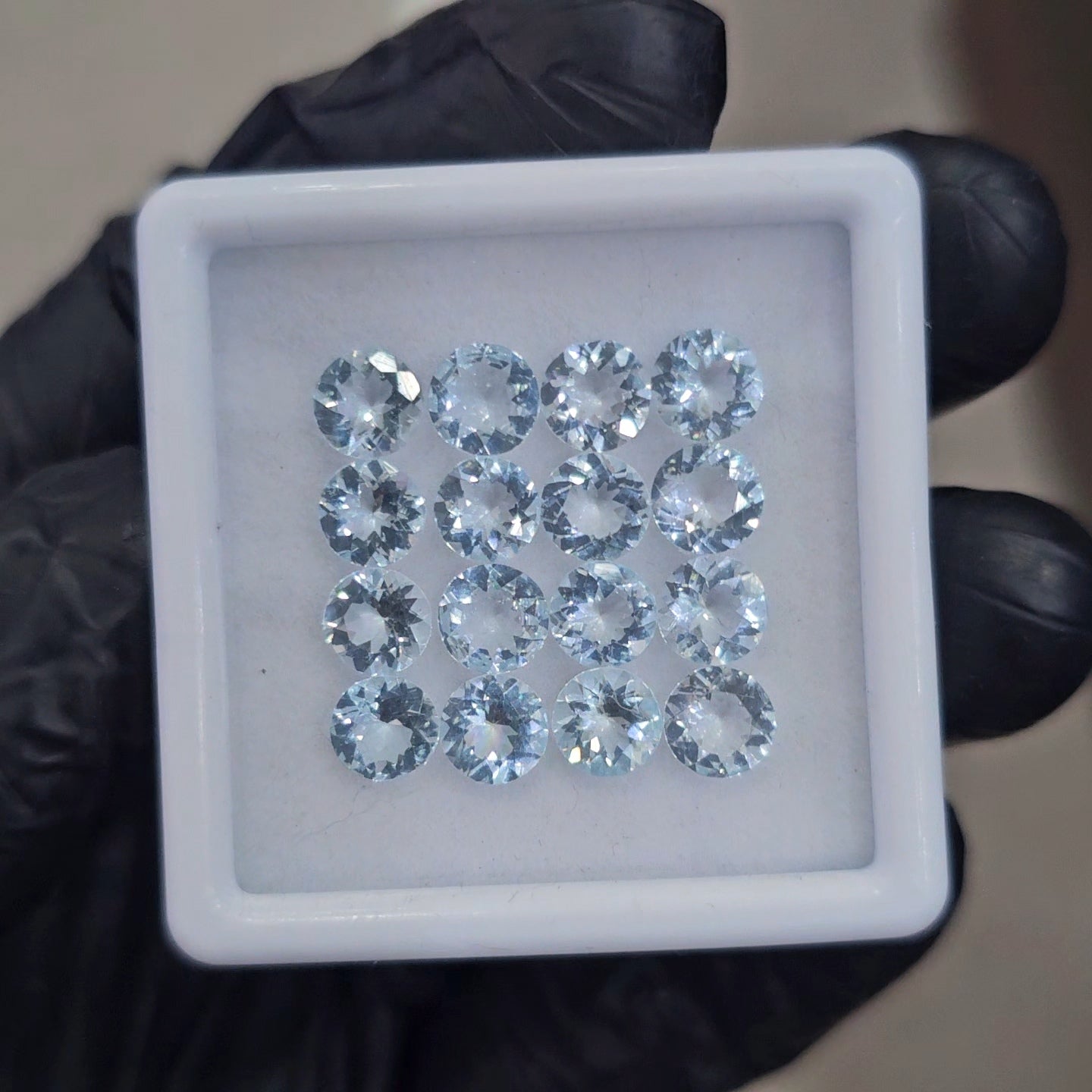 16Pcs of Natural Aquamarine Faceted | Round | Size: 6mm - The LabradoriteKing