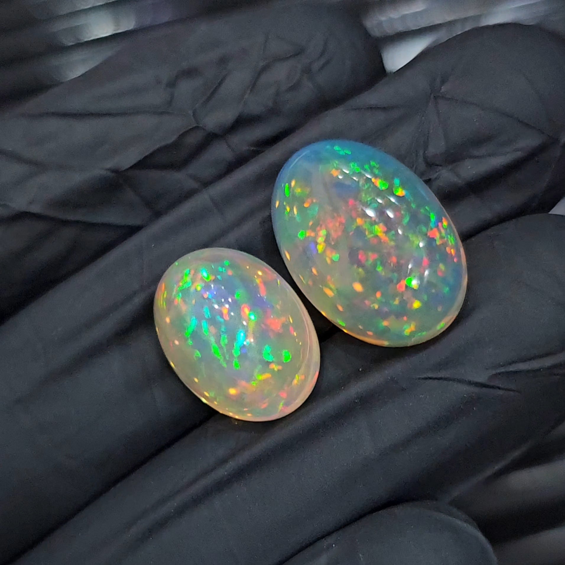 2pcs Natural Ethiopian Opal Cabochon | Oval | Size: 16-19mm - The LabradoriteKing