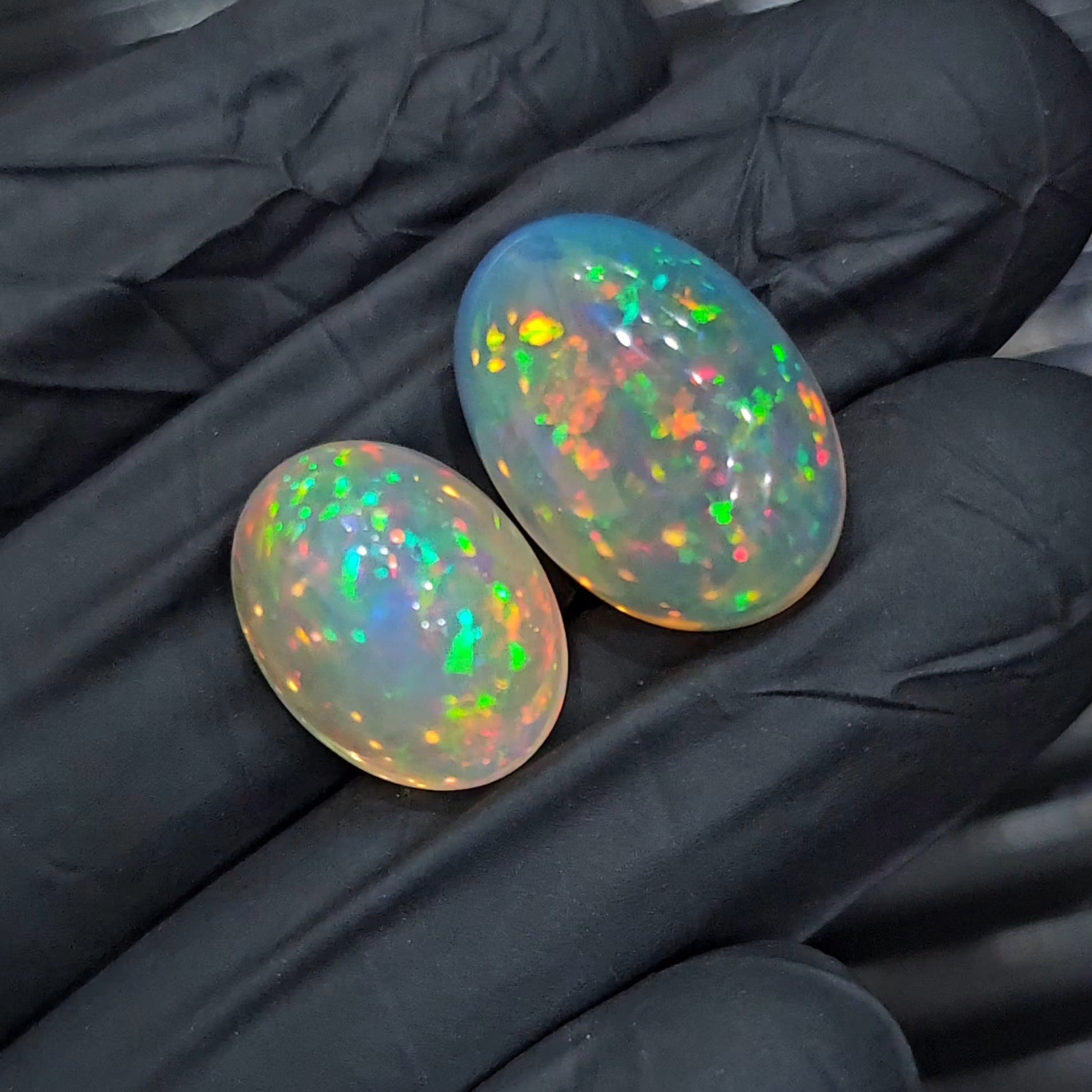 2pcs Natural Ethiopian Opal Cabochon | Oval | Size: 16-19mm - The LabradoriteKing