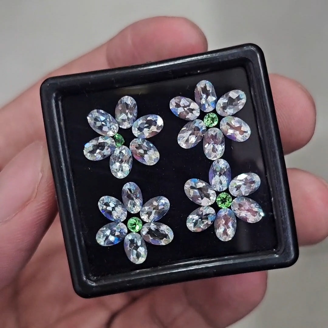 28Pcs of Natural Tsavorite & Madagascar Moonstones Faceted | Oval & Round| Size: 2-6mm - The LabradoriteKing