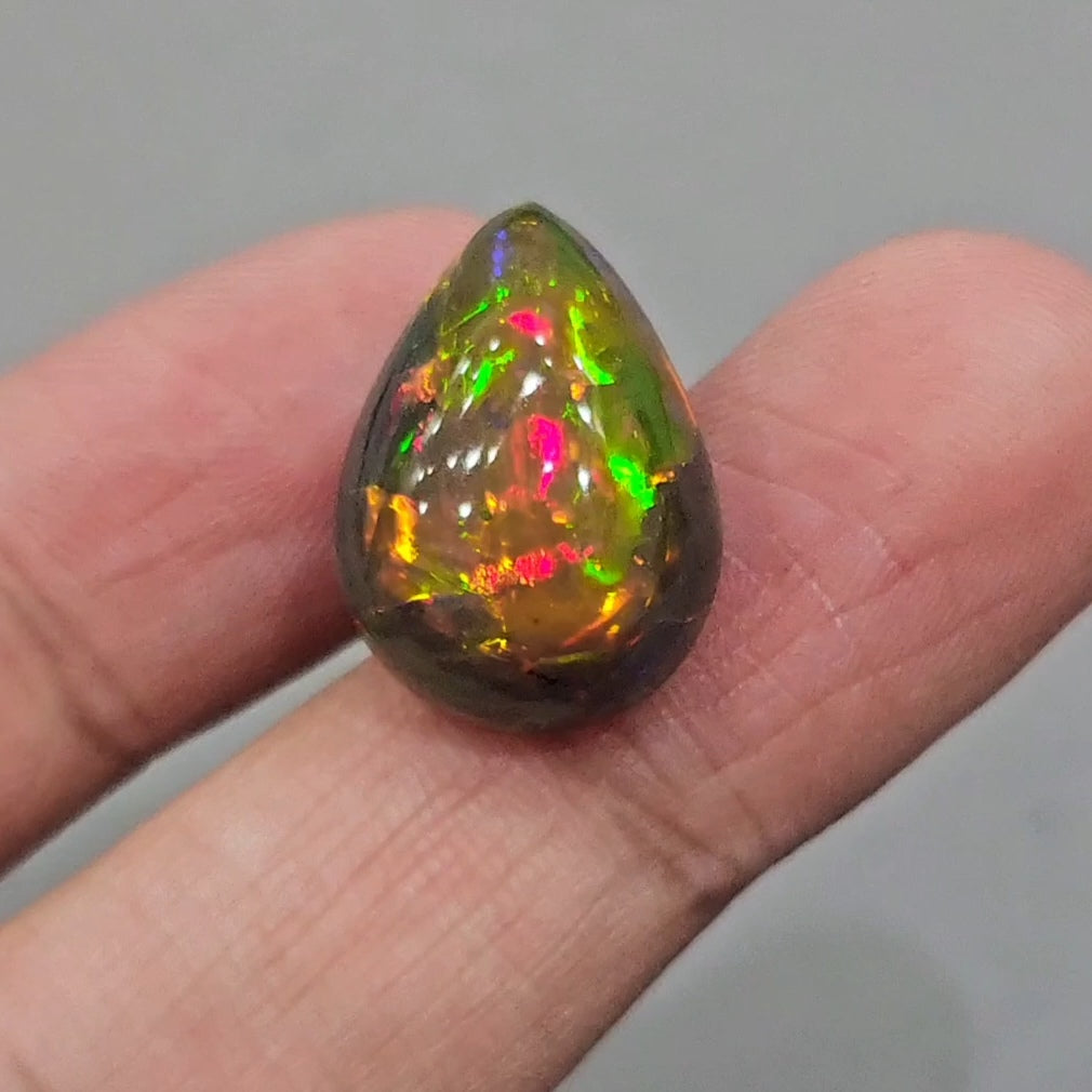 Natural Ethiopian Black Smoked Opal Cabochon | Pear | Size: 21x15mm | 15.3Cts - The LabradoriteKing