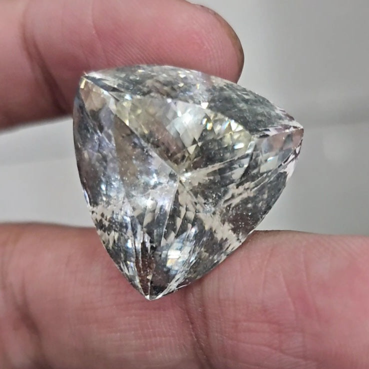 Natural Big Size Yellow Beryl Faceted | Trillion | 25mm