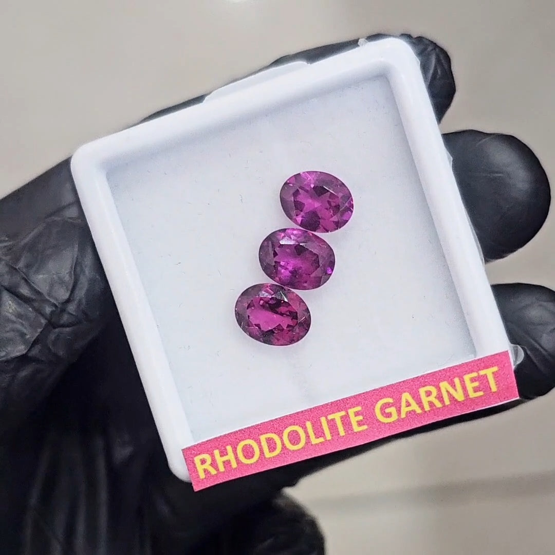 3 Pcs Natural Rhodolite Garnet Faceted | Shape: Oval | Size: 9x7mm - The LabradoriteKing