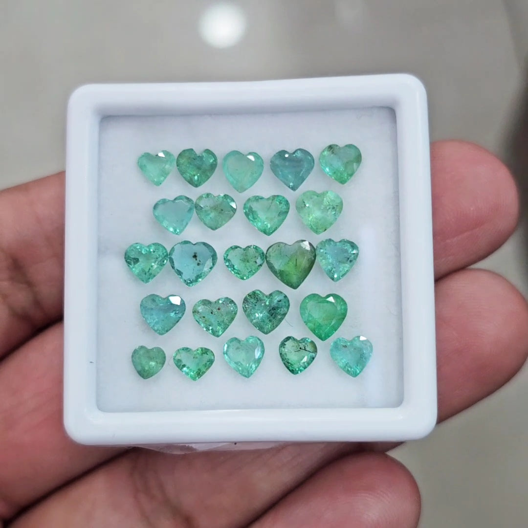 23pcs Of Natural Emerald Faceted | Sizes:4-6mm| Rectangle - The LabradoriteKing