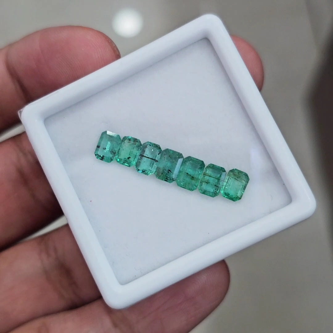 7pcs Of Natural Emerald Faceted | 6x4mm| Rectangle - The LabradoriteKing